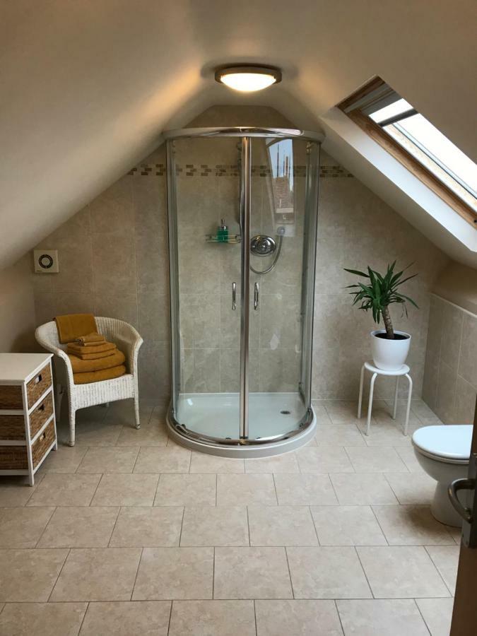Mooredge B&B Вітбі Екстер'єр фото